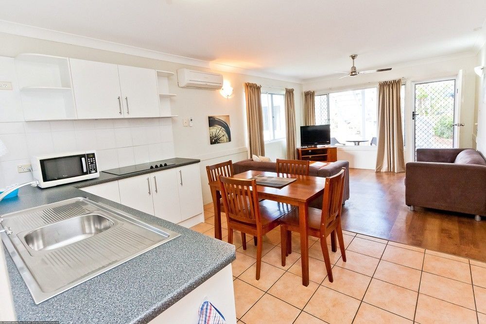 Silver Sands Apartments Χέρβεϊ Μπέι Εξωτερικό φωτογραφία